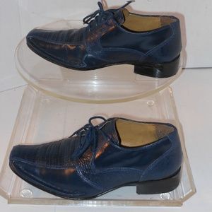 GLIDERS BLUE GENUINE LEATHER OXFORD STYLE SHOES